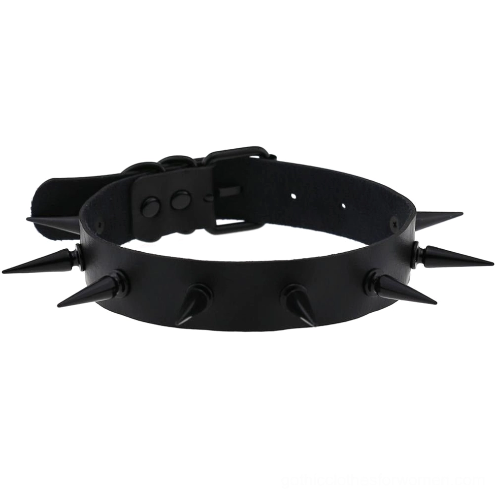 Black spiked choker collar with dual-hole adjustable buckle and matte black metal spikes