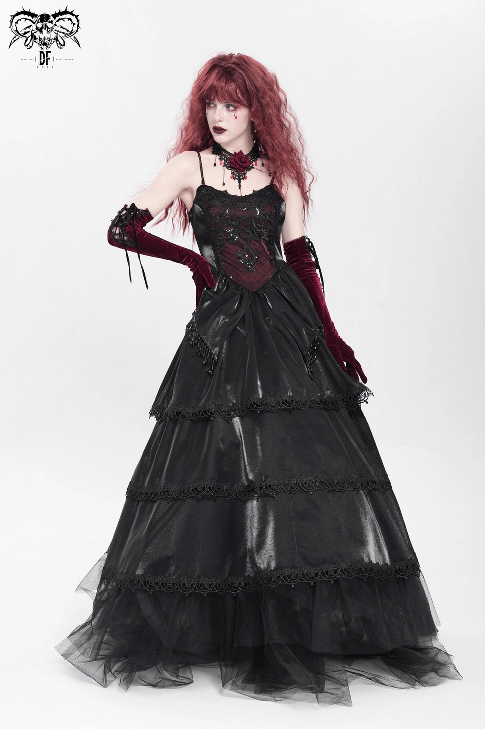 Black gothic corset dress spaghetti straps fitted bodice elegant formal wear