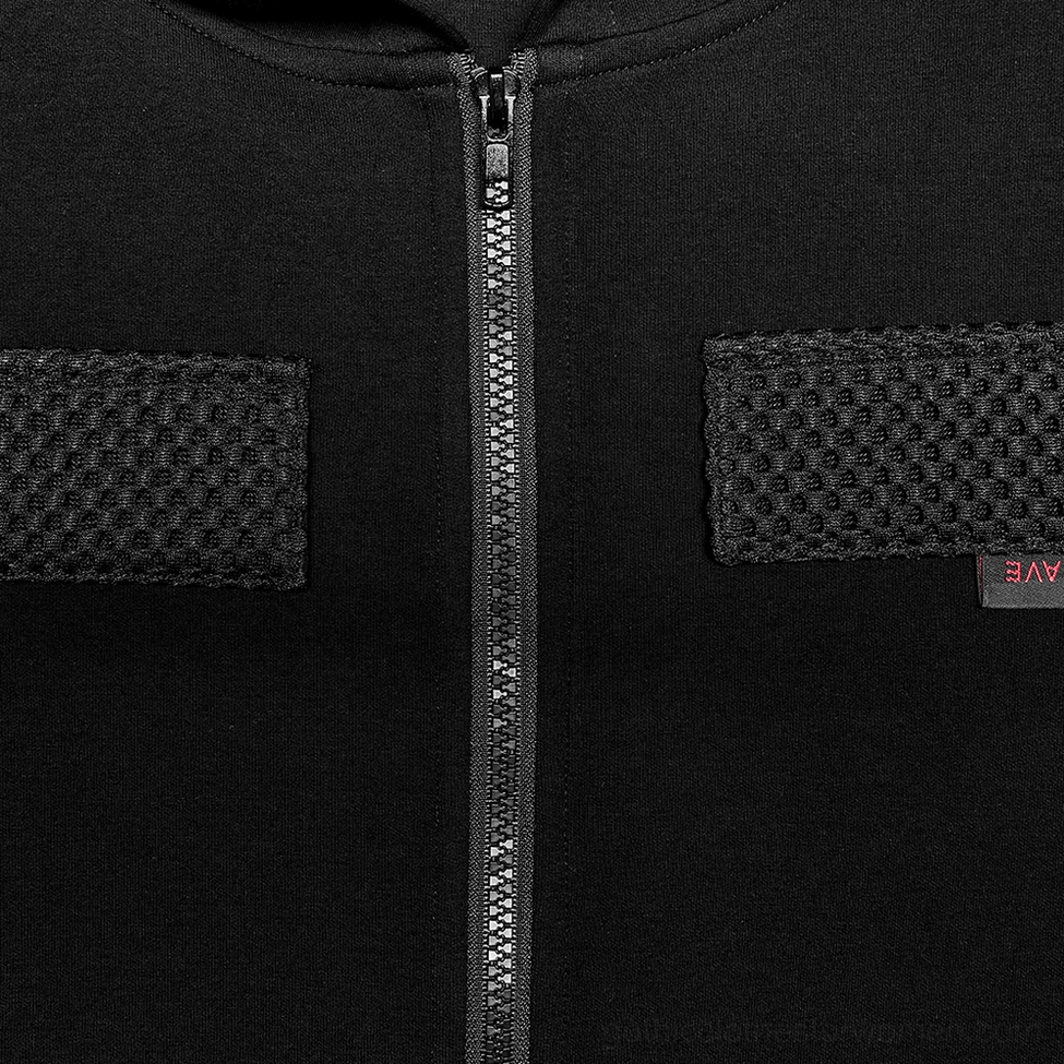 Metal front zipper and mesh pocket flaps close-up with brand fabric tag detail