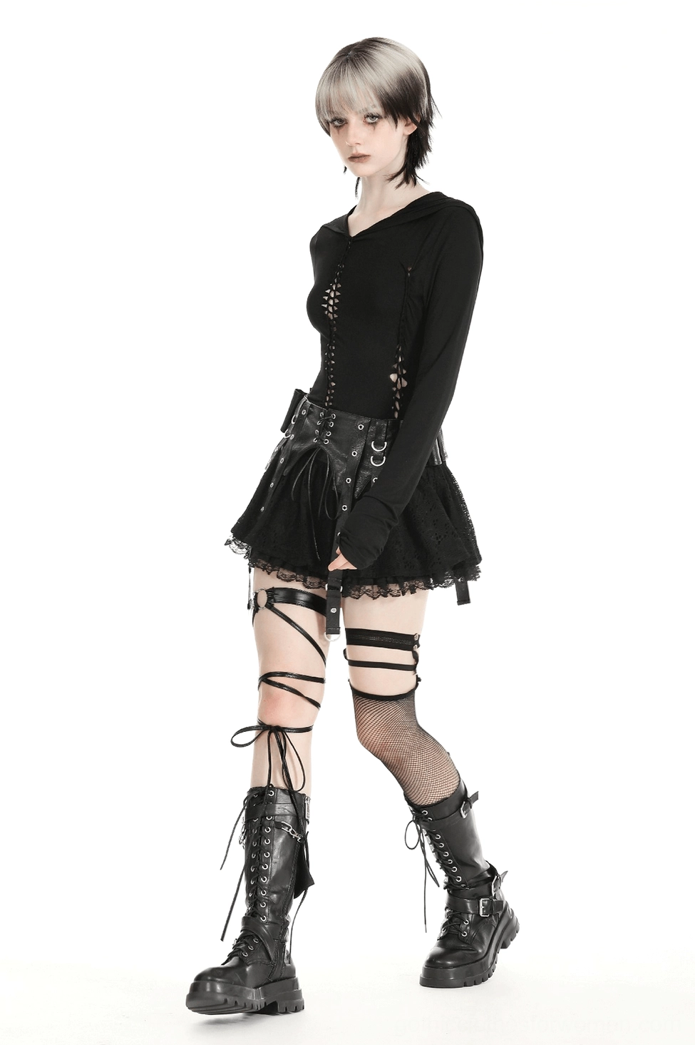 Black gothic hooded top alternative styling - pairing suggestions with leather accessories and gothic fashion