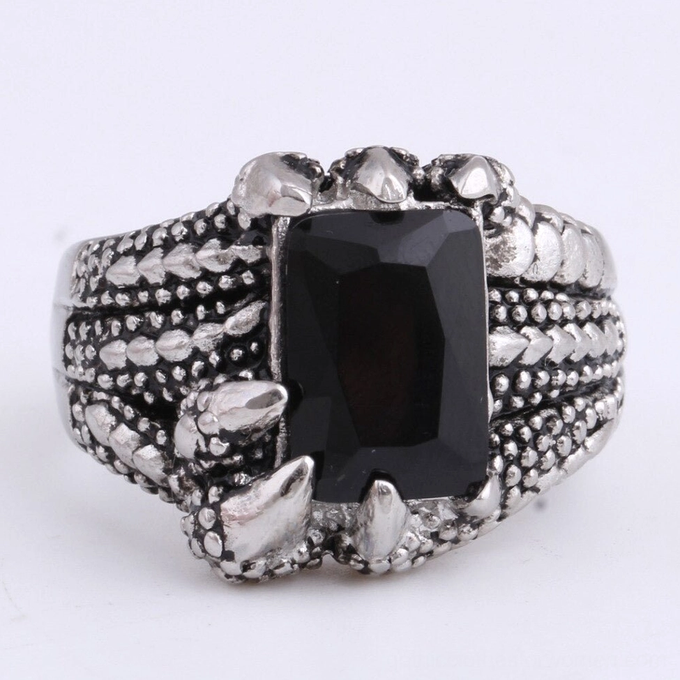 Dragon claw black stone ring front view direct facing gothic alternative jewelry