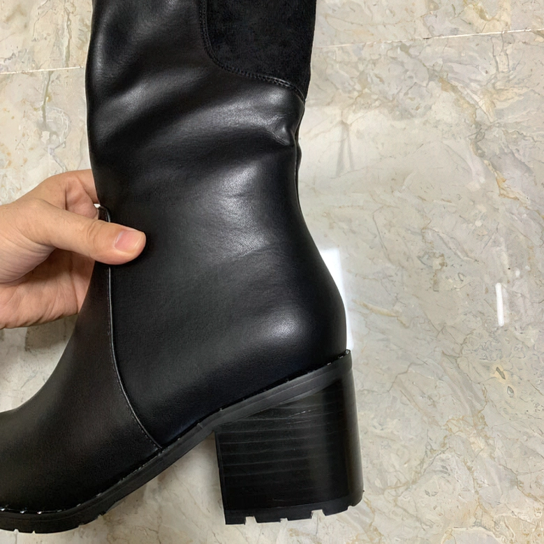 Black genuine leather over-the-knee gothic boots with functional design and alternative fashion aesthetic for rebellious style