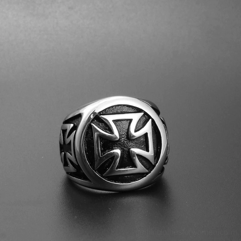 Gothic celtic cross ring front detail view with carved cross embossing on black stainless steel