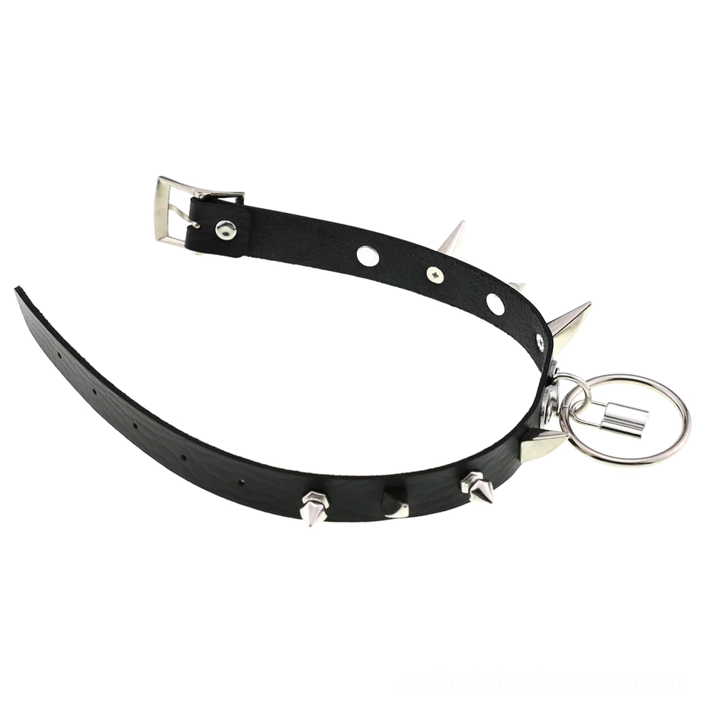Gothic lock choker pendant charm with ring detail and silver metal finish