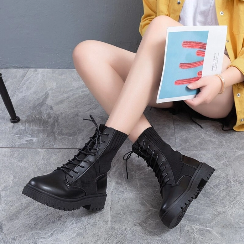 Black platform combat boots gothic style - women's lace-up ankle boots with reinforced lug sole pattern