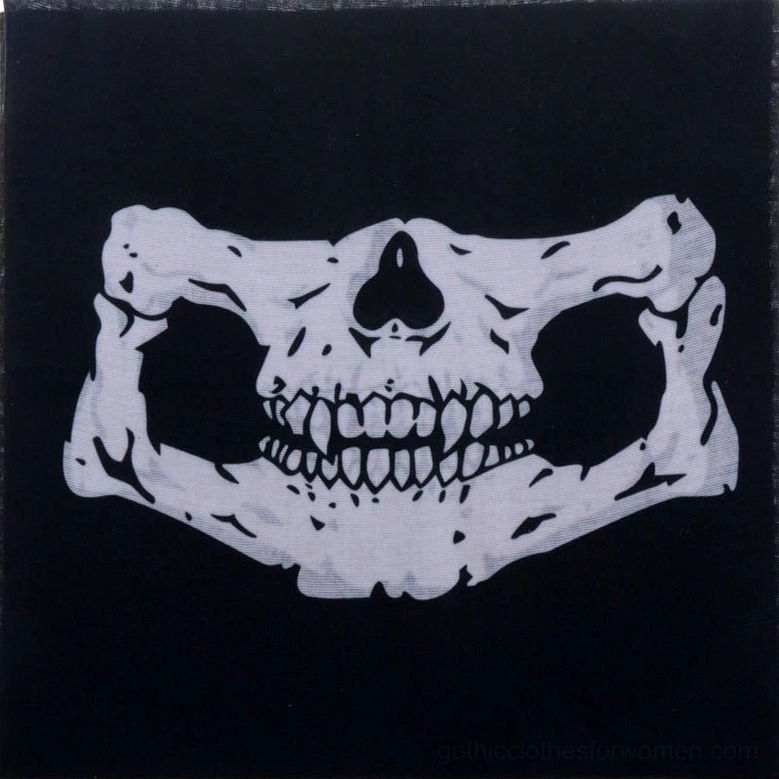 Gothic skull balaclava unisex design, showing versatile fit and dark aesthetic appeal