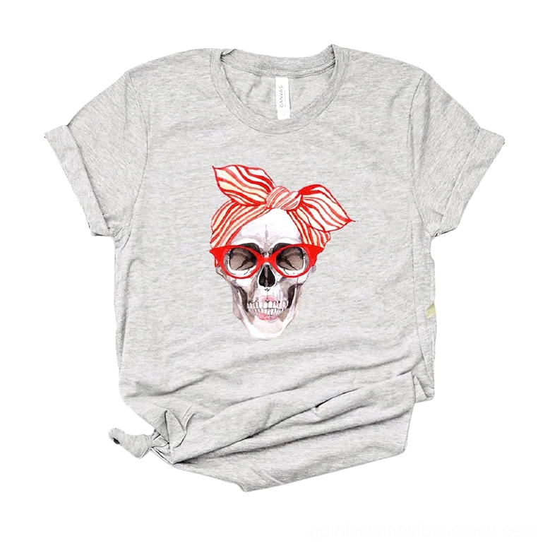 Heather grey gothic skull graphic t-shirt with rolled cuffs and knotted hem, alternative fashion