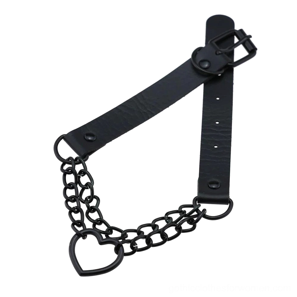 Heart choker necklace detail shot showing adjustable buckle mechanism and chain attachment point