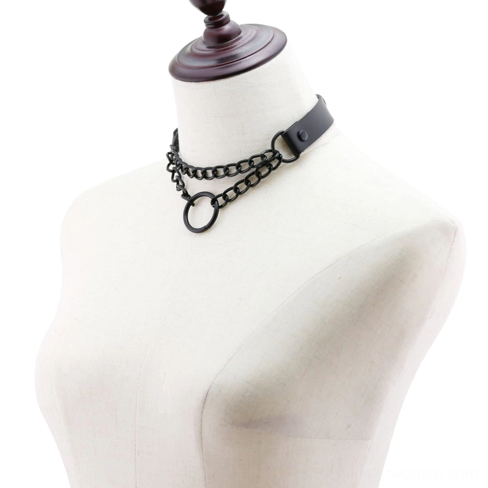 Gothic heart chain choker showing PU leather strap construction and chain durability