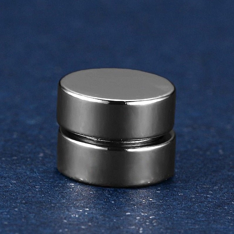 Magnetic stud earring with backing detail, stainless steel push-back mechanism gothic jewelry