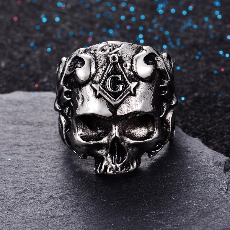 Masonic skull gothic ring full band view showing intricate vine work and antiqued silver finish from side angle