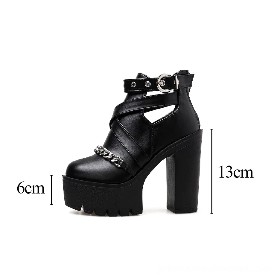 Chain platform boots size measurement view showing 6cm platform base and 13cm total heel height specifications