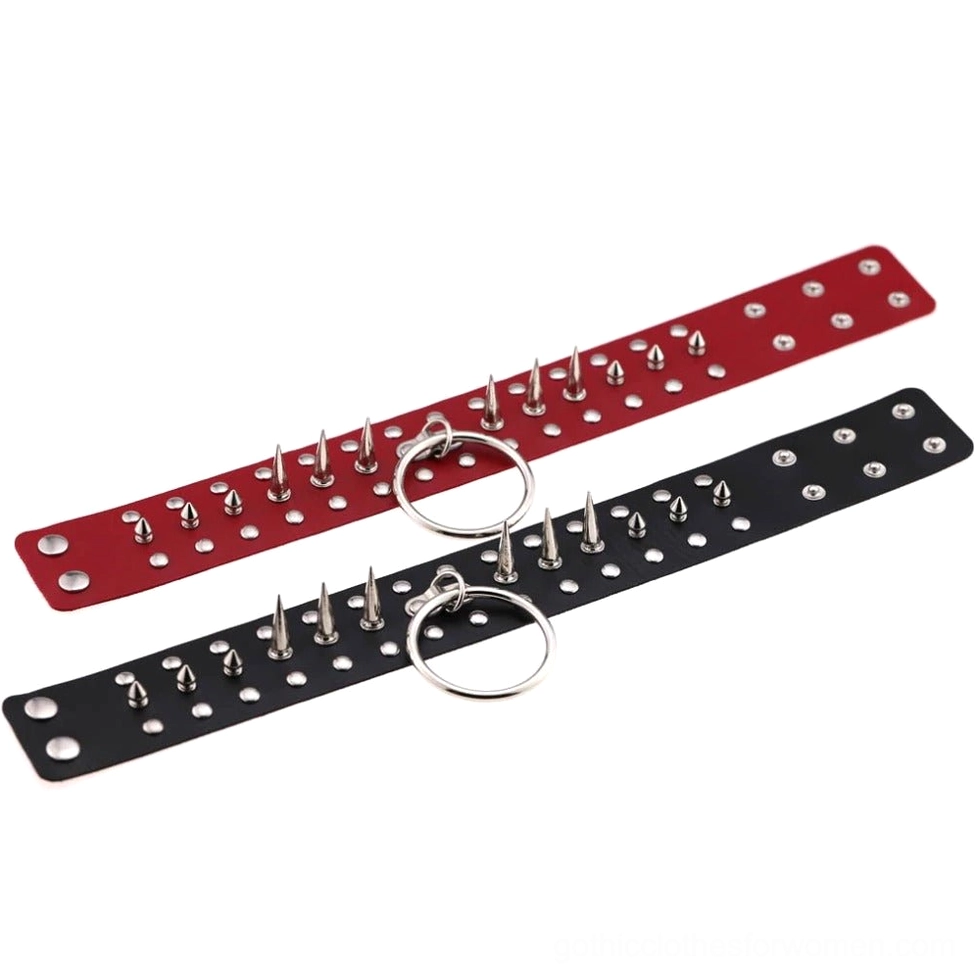 Spiked leather gothic choker necklace lifestyle styling suggestion alternative fashion wear