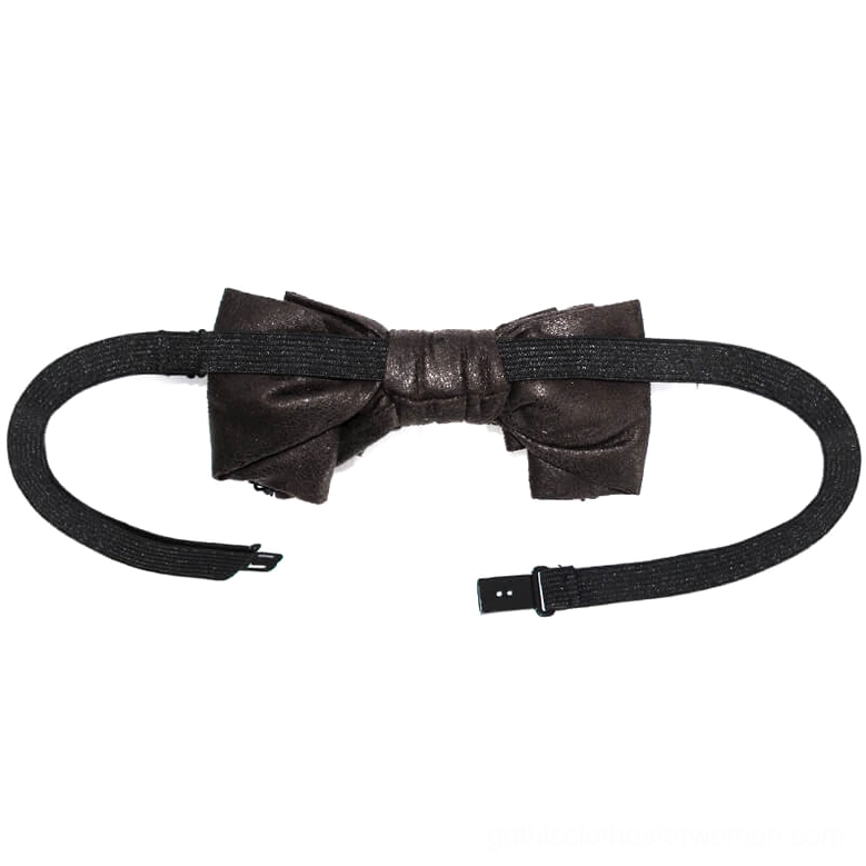 Steampunk bow tie choker full product shot featuring brown faux leather bow, decorative metal chains, and complete adjustable collar system