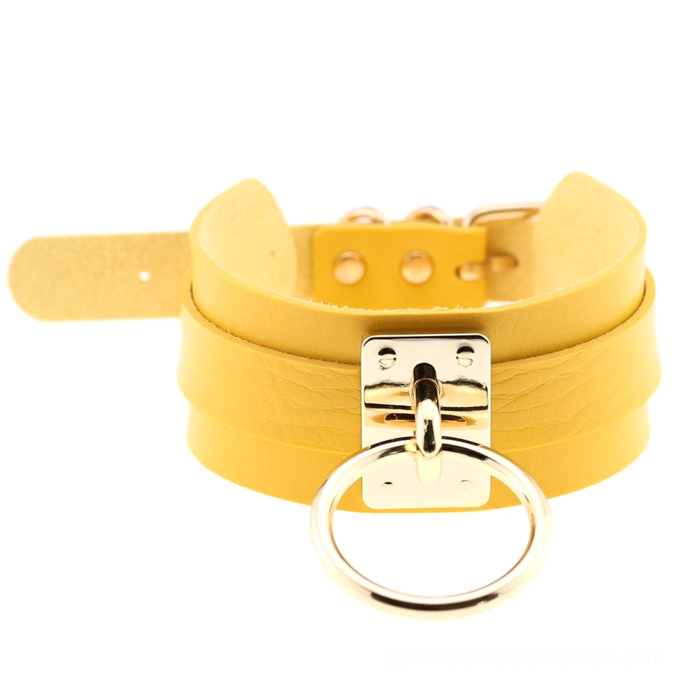 Yellow PU leather double-layer bondage choker with gold metal ring, bold contrast goth necklace